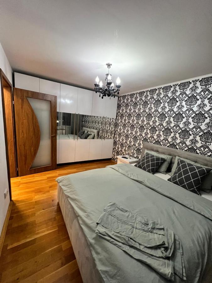 Debo Apartament Луґож Екстер'єр фото